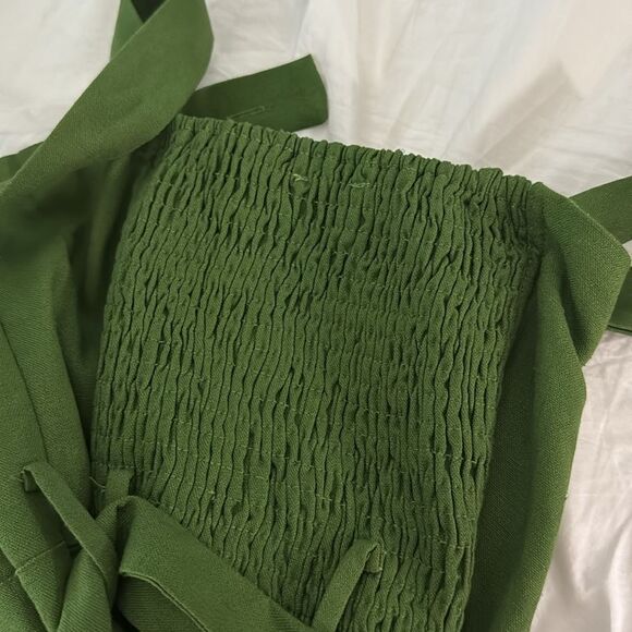 Dress Forum Green Sleeveless Linen Blend Buckle Dress - Picture 8 of 9